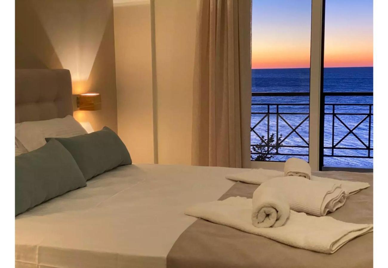 Sunset Premium Studio 4 Ayios Nikitas Bagian luar foto