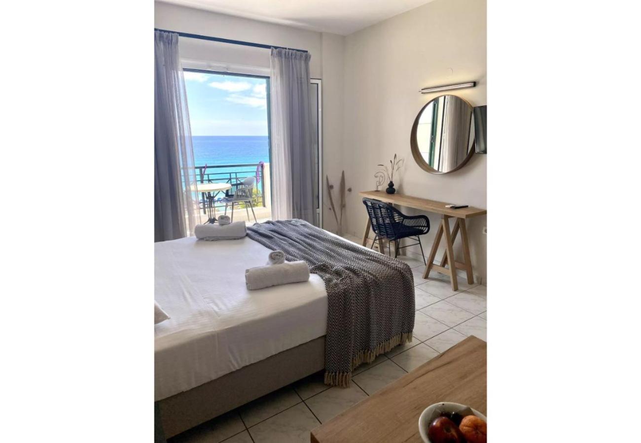 Sunset Premium Studio 4 Ayios Nikitas Bagian luar foto
